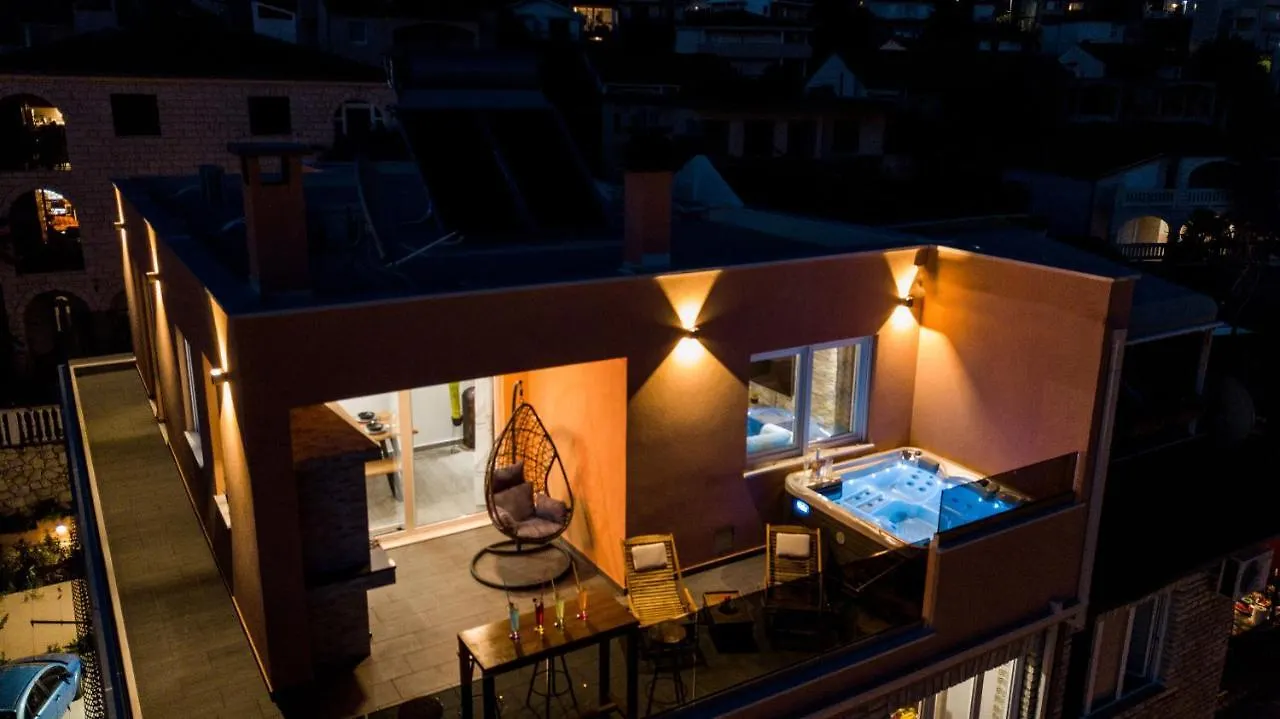 Apartment Sunset Trogir 0*,