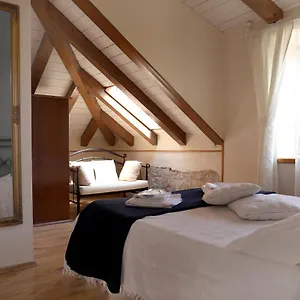 Carrara Трогир