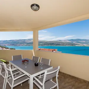 Bluesky Apartman